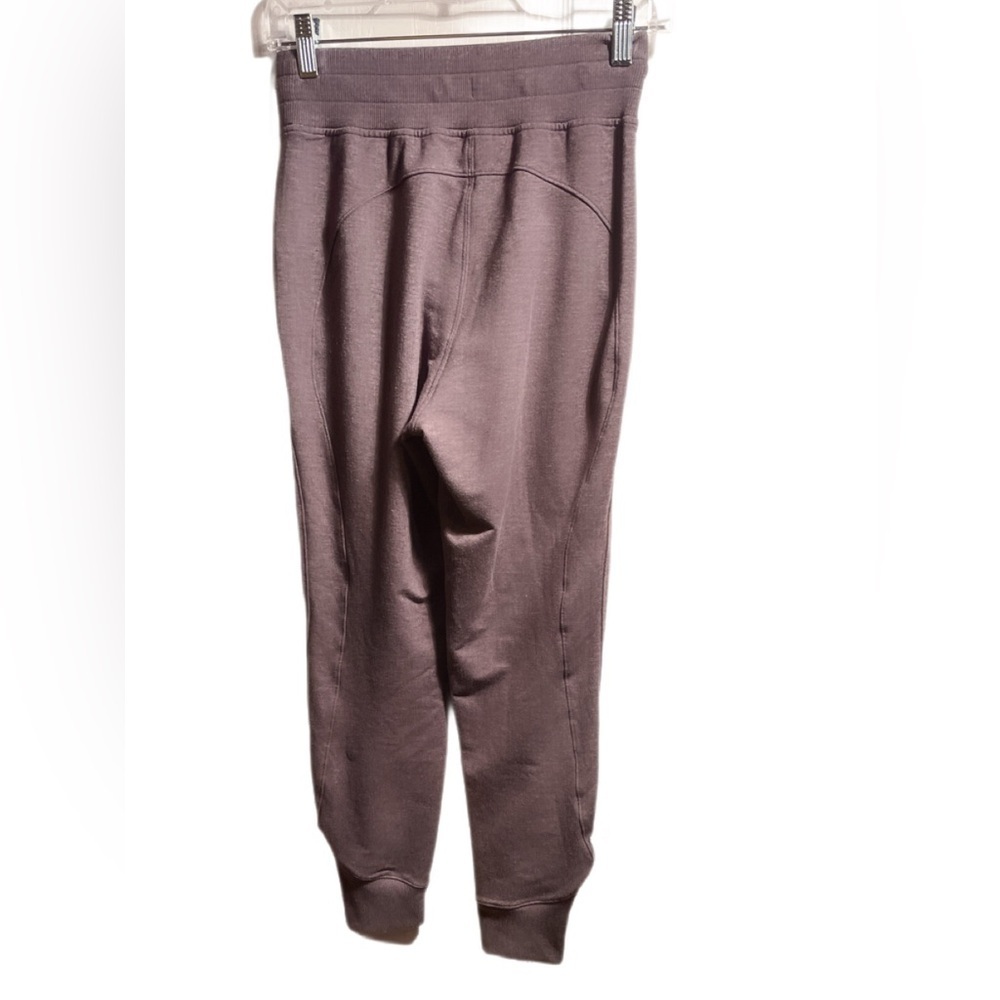 Lululemon Rest for Resilience Jogger Heathered Grey Moonwalk, Size 2 - Picture 3 of 3